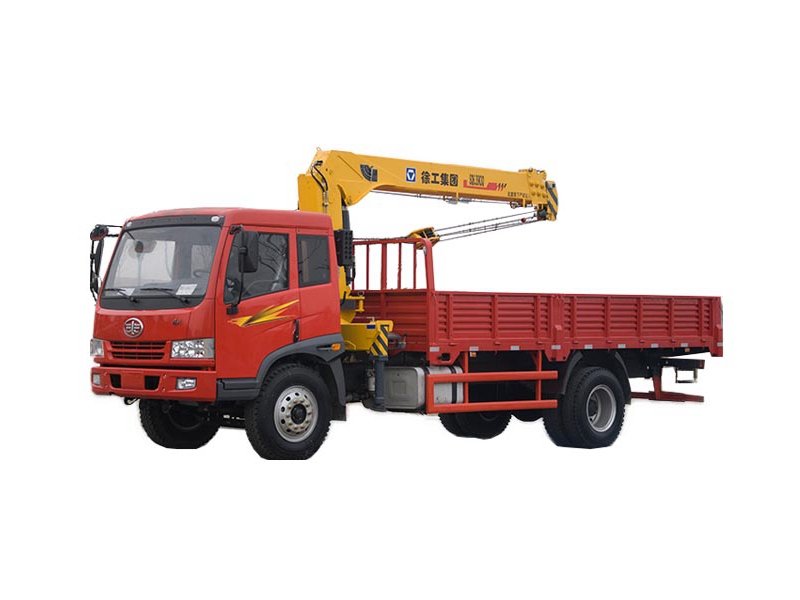 FAW J5K 4X2 cargo truck mounted crane